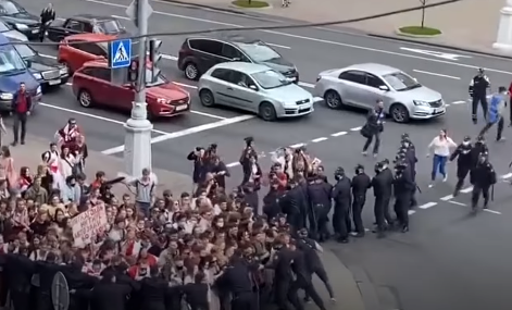 протесты в Беларуси.png